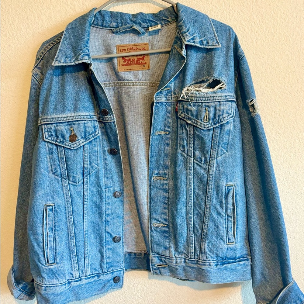 Women’s Medium Blue Jean Distressed Jacket